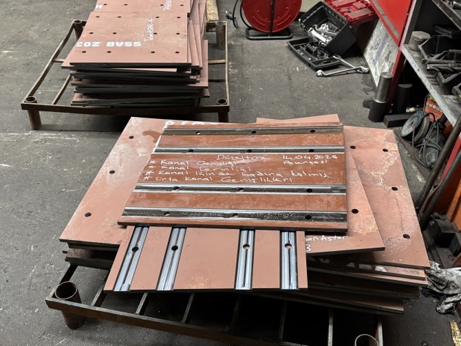 Hardox Aşınma Plakaları